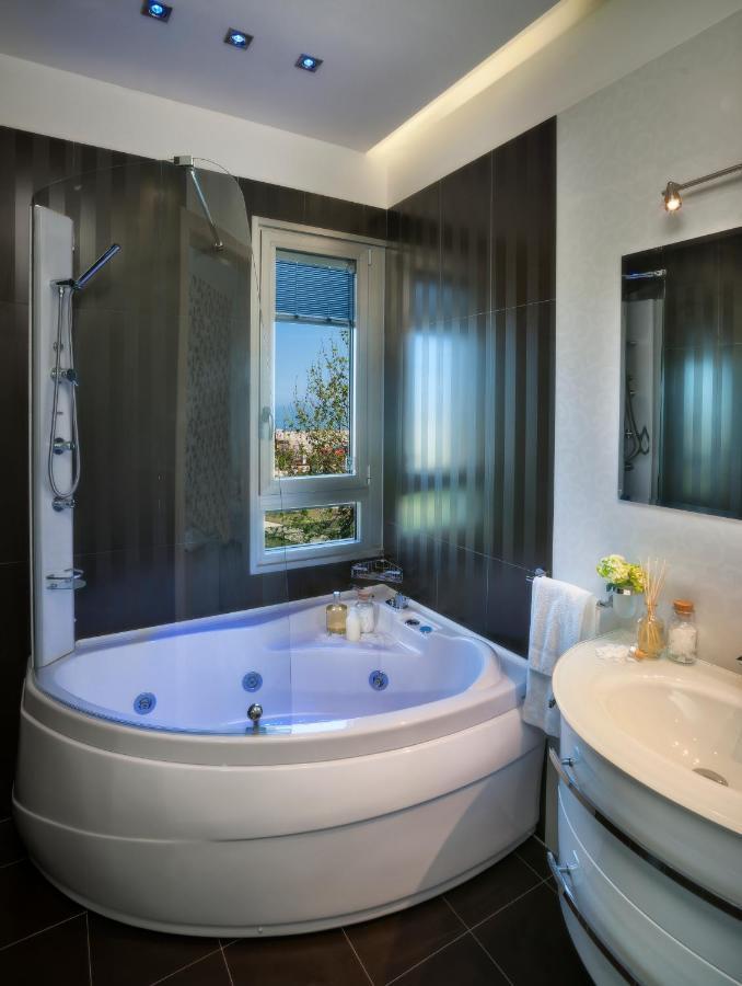Hotel Vistamare Rivazzurra Di Rimini Extérieur photo
