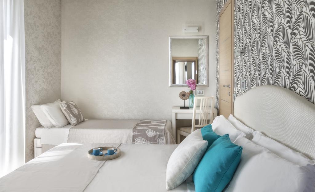 Hotel Vistamare Rivazzurra Di Rimini Extérieur photo